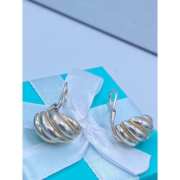 Tiffany & Co. Authentic Vintage Gold-Tone Clip-On Earrings - Picture 7 of 10